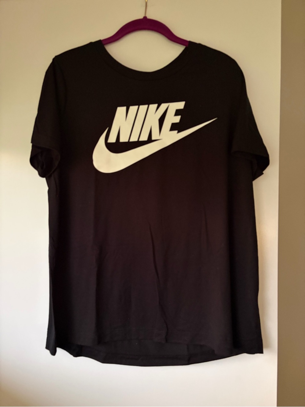 Nike Women’s Black Short Sleeve Logo Tee with White Swoosh - size L